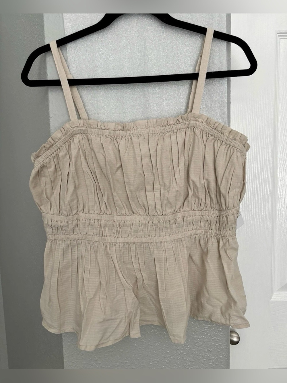 Time and Tru Cream Smocked Peplum Cami Top Size L